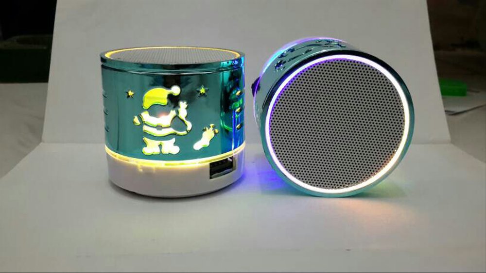 Speaker Bluetooth Lampu Retak